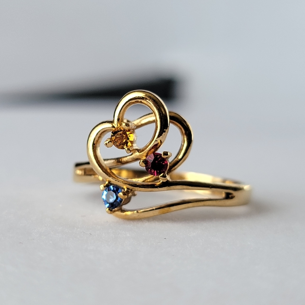 Heart Swirl Gemstone Yellow Gold Plated Vintage Ring 7 ¼ Simulated